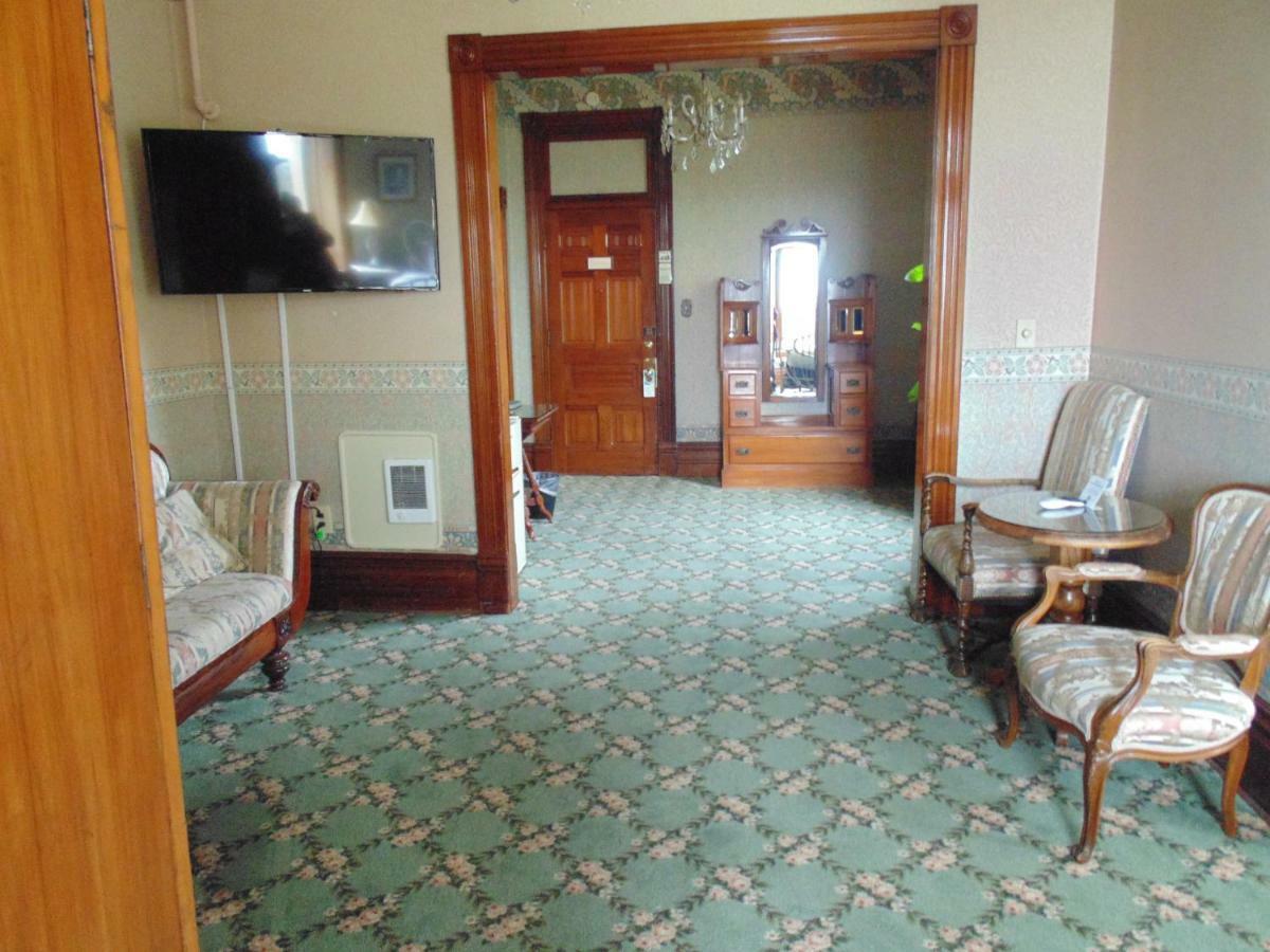 Manresa Castle 호텔 포트타운센드 외부 사진
